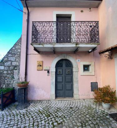 Scontrone House | Don Pasquale Scontrone House