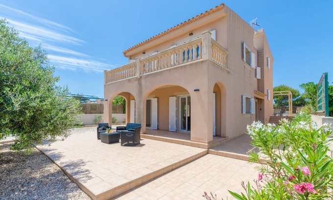 Urbanizacion S'Estanyol Villa | Dones D'aigua 11 - Villa With Private Pool