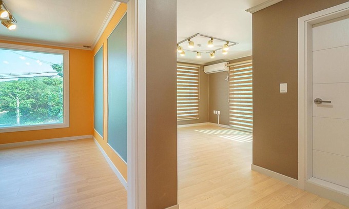 Donghae House | Donghae Beobeulenjel Pension