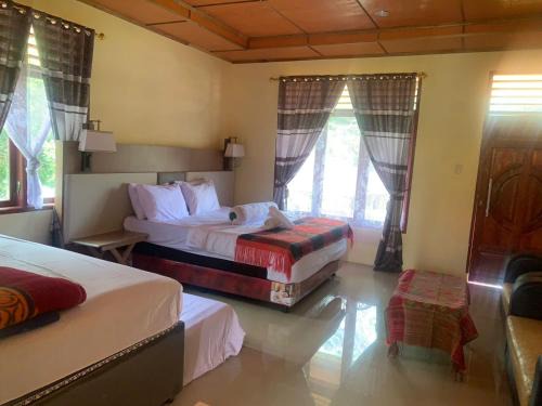 Tuk Tuk House | Donny Guesthouse