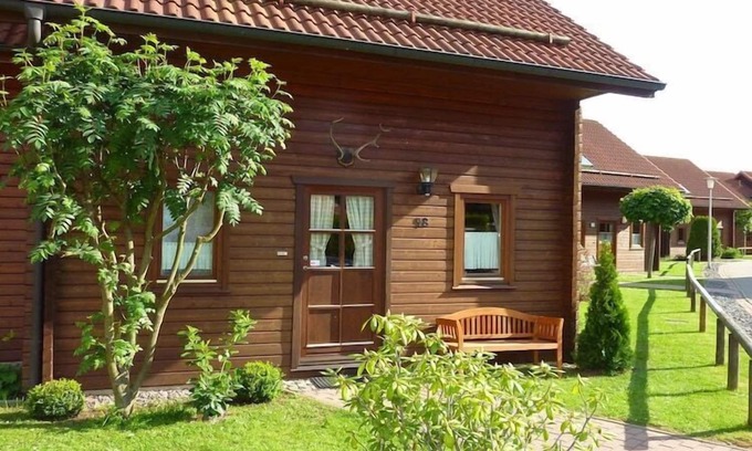 Rotacker House | Doppelhaushälfte in Hasselfelde