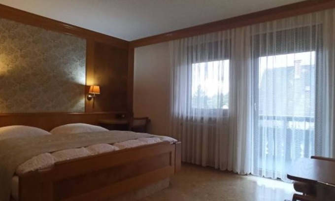 Donaueschingen Apartment | Doppelzimmer Comfort, Retro mit Balkon, 1 Doppelbett