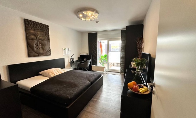 Region Hannover District Apartment | Doppelzimmer mit Eigenem Bad und Gemeinschaftspool