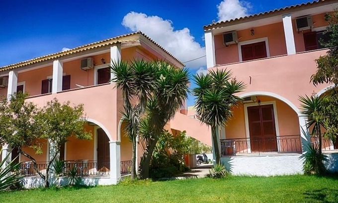 Agios Georgios Pagon Apartment | Dora Apartment 1 - in a quiet location only 300m from the sandy beach - in the bay of Agios Geo