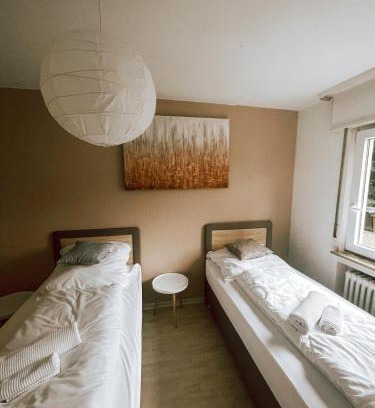 Heilbronn Apartment | DoreyHome HN1 - Stilvolles Apartment zentral in Heilbronn - 7 Personen - WLAN