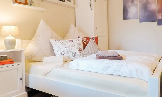 Dersdorf Apartment | Double apartment Union near Cologne Messe Bonn Phantasialand