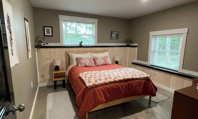 Lincolnville Apartment | Double Beach Den