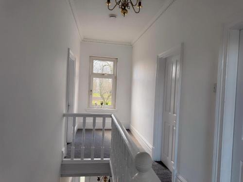 Salford House | Double-Bedroom in the Heart of Salford Manchester GCSW1 Perfect for Short Stays