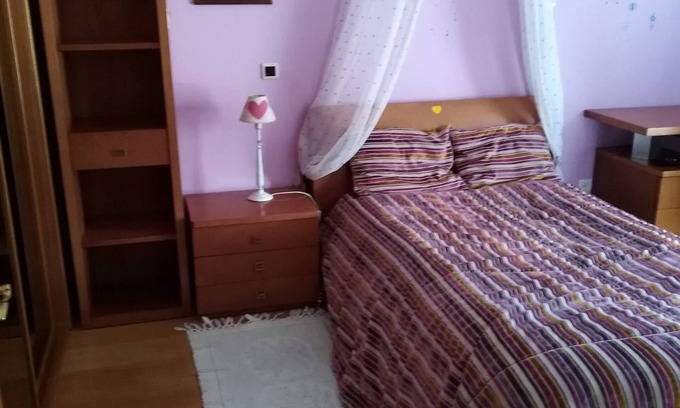 Albarraque Apartment | Double Room 4 At Albarraque, Sintra With Balcony