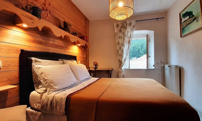 Sembadel House | Double room Cassiopée