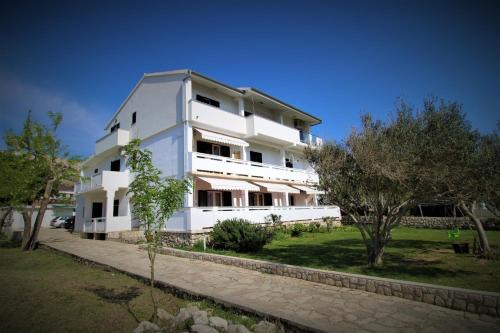 Pag House | Double Room Pag 13060a