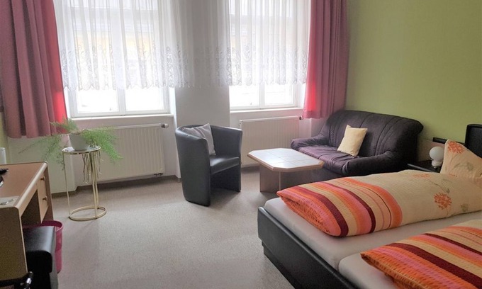 Zschopau Bed & Breakfast | Double room, shower, WC - Zur Altdeutschen Zschopau