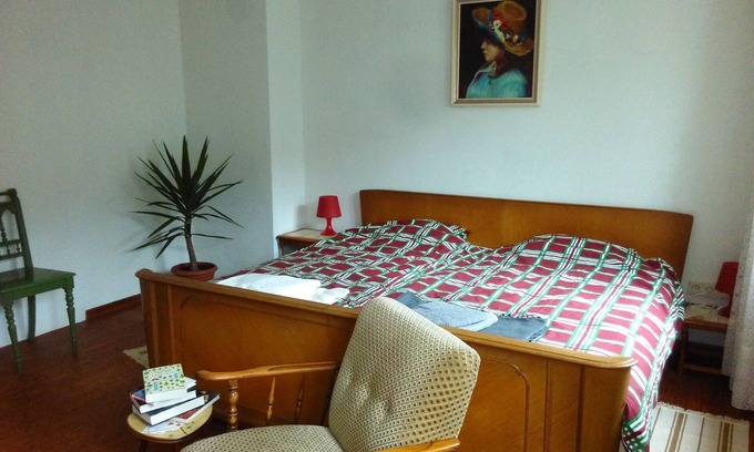 Obere Kyll Apartment | Double room to rest and walk away