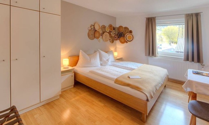 Mondsee Cottage | Double room Wartenfels - Seepension Hemetsberger