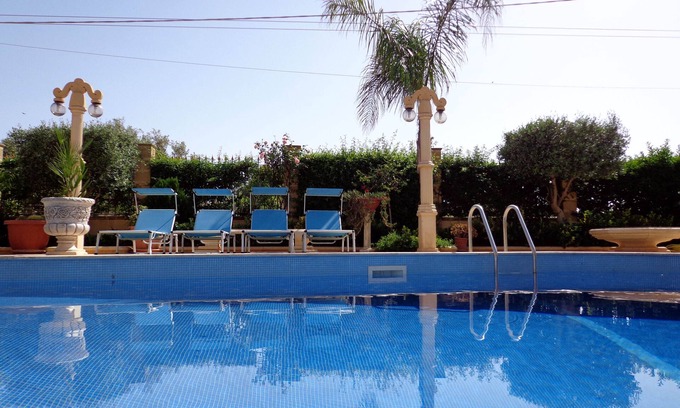 Mazara del Vallo Apartment | DOUBLE ROOM WITH KITCHEN AND PRIVATE SPACE IN LUXURY VILLA WITH POOL