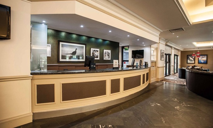 Ingliston Hotel | DoubleTree by Hilton Edinburgh Airport