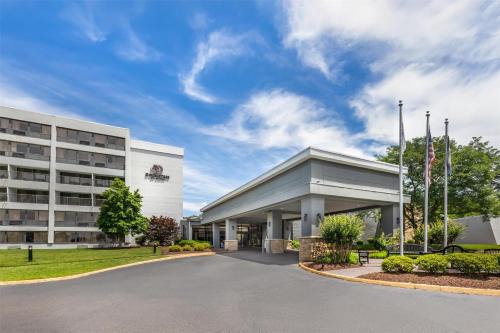 Williamsburg Hotel | Doubletree by Hilton Hotel Williamsburg
