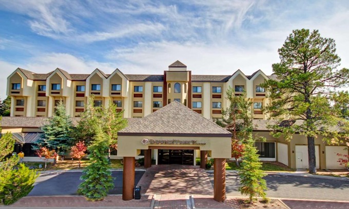 Flagstaff Hotel | DoubleTree by Hilton Hotel Flagstaff