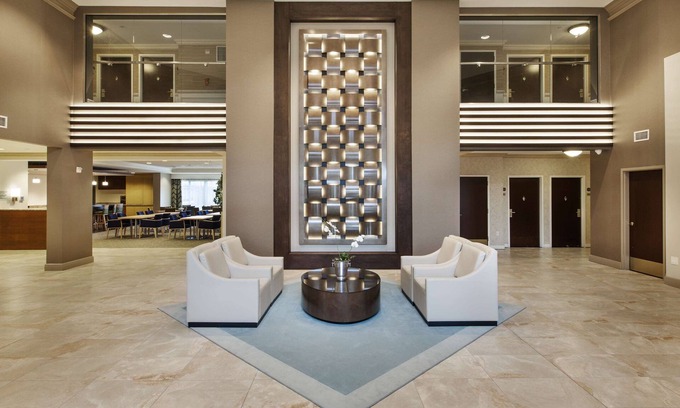 Nanuet Hotel | DoubleTree by Hilton Hotel Nanuet