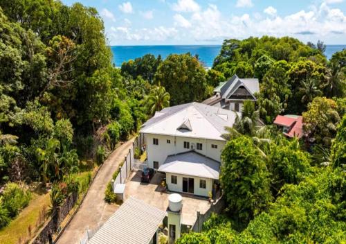 Anse Forbans Apartment | Dovass Self Catering Apartments