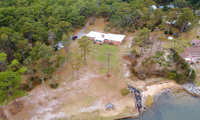 Carteret County House | Down East Hunting and Fishing Getaway. Pet-Friendly!