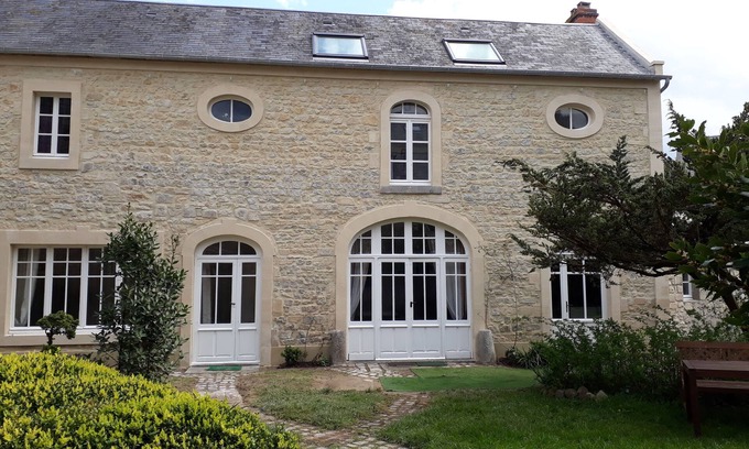 Isigny-sur-Mer House | Downtown. Close to the landing beaches and Mont Saint Michel.