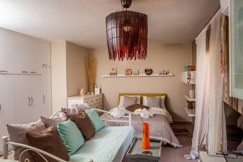 Lavreotiki Apartment | Downtown Lavrio Port Cozy Apt
