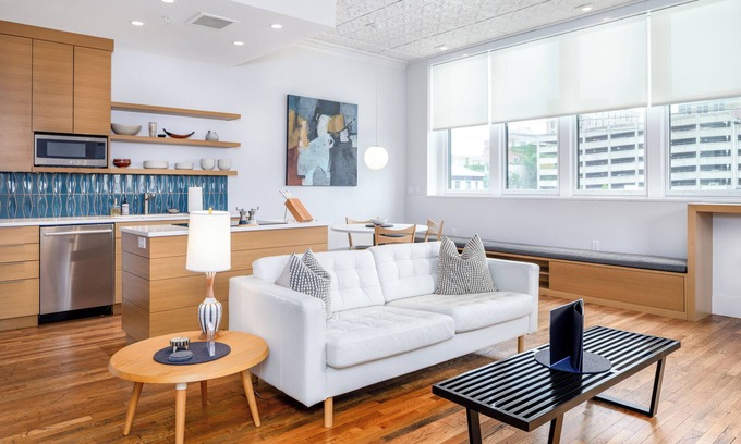 Downtown Asheville Apartment | Downtown luxury contemporary residence 202