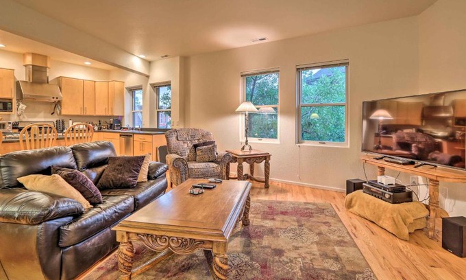 Manitou Springs Apartment | Downtown Manitou Springs Home Tranquil Creek View