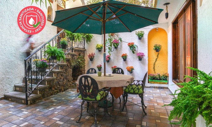 San Miguel Apartment | Downtown Tepoztlan apartment | Terrace & WiFi