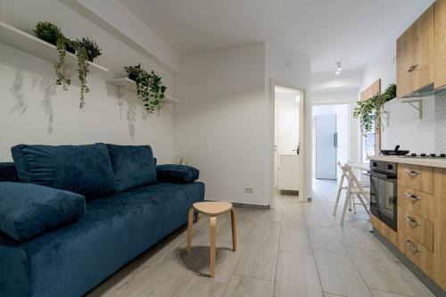 Vitan Apartment | Downtown Urban Studio w Balcony Vol 2