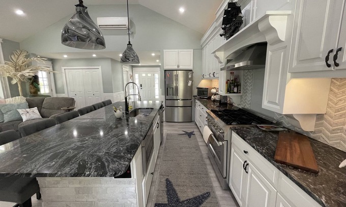 Westerly House | Downtown Westerly and Misquamicut Getaway with Beautiful Outdoor Kitchen