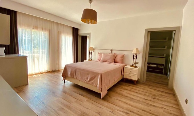 Gundogan Apartment | Dozo Suites