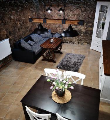 Drachov House | Dráchovský apartmán a vejminek