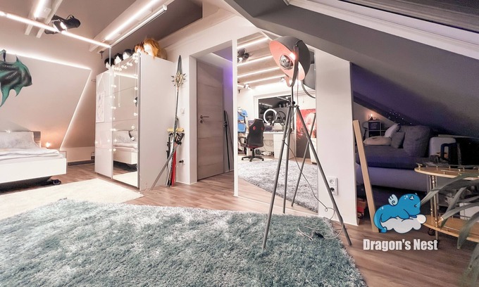 Schwaig bei Nuernberg Apartment | Dragon's Nest: Cozy & modern attic loft Nuremberg /With whirlpool & air conditioning
