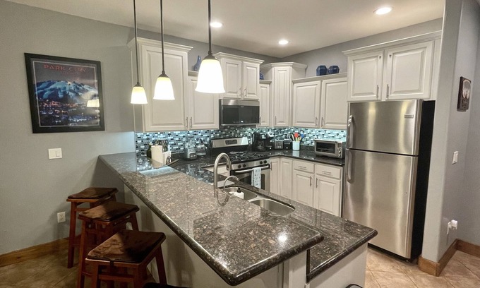 Kimball Junction Condo | Dream Location for Any Season Vacation!