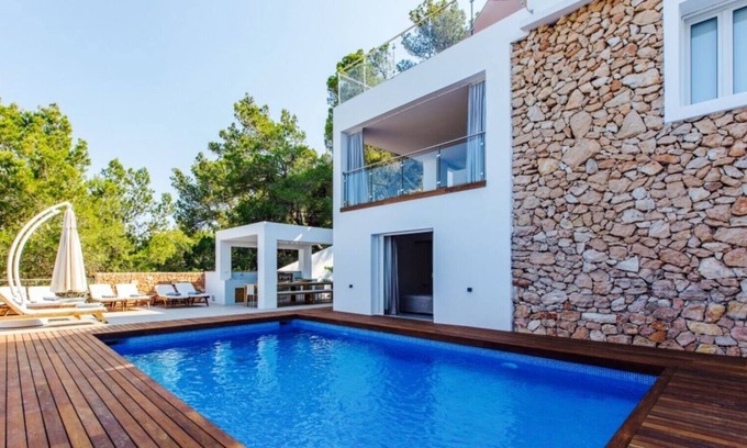 Sant Antoni de Portmany Villa | Dreamlike Luxury Villa with Sea View, Pool, Rooftop Terrace & Wi-Fi