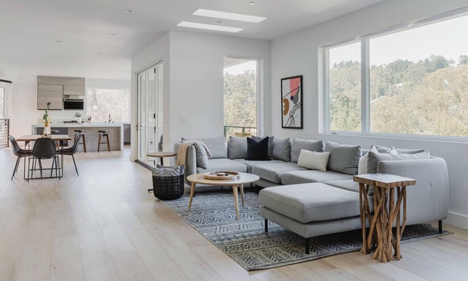 Piedmont Pines Apartment | Dreamy Oakland 3BR w/Parking, A/C & W/D, by Blueground