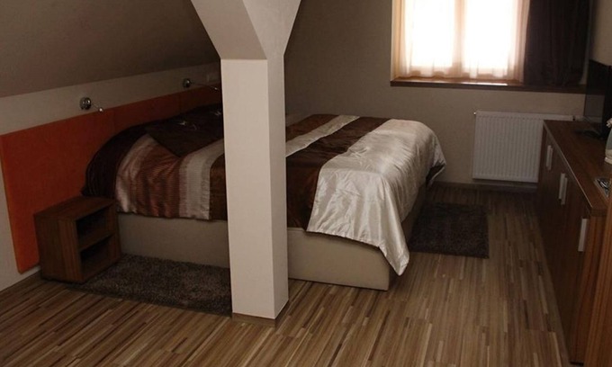 Lachtal Apartment | Dreibettzimmer - Sissi Park