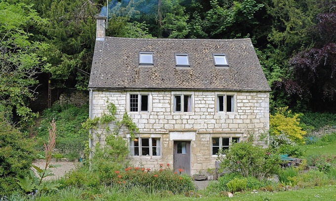 Stroud Cottage | Driftcombe Farmhouse