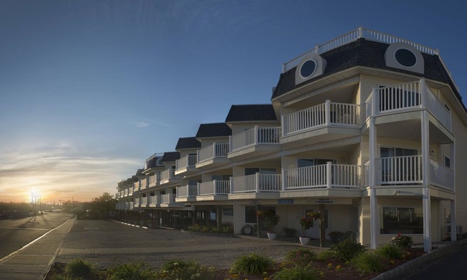 Ship Bottom Hotel | Drifting Sands Oceanfront Hotel