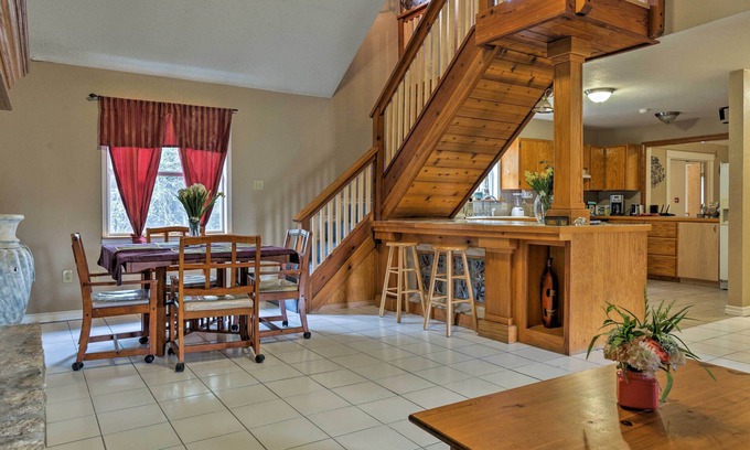 Dripping Springs House | Dripping Springs Home w/Deck, Near Wedding Venue