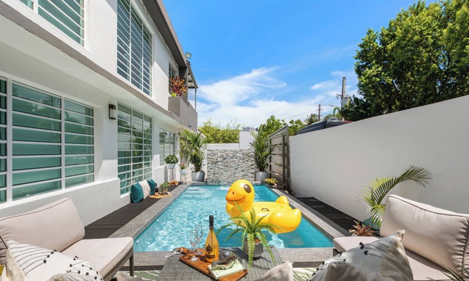 Santurce Apartment | Driver, Chef, Maid, & Pool - VIP Service