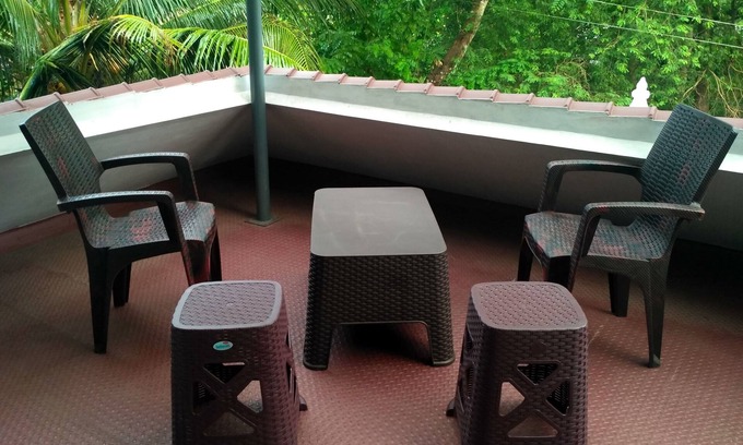 Nedumbassery House | DRO Homes - Double Room Non AC