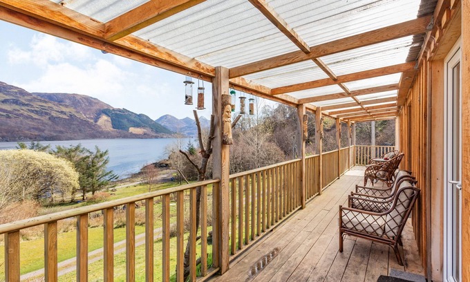 Letterfearn Cottage | DRUIDAIG COTTAGE, pet friendly, with open fire in Letterfearn
