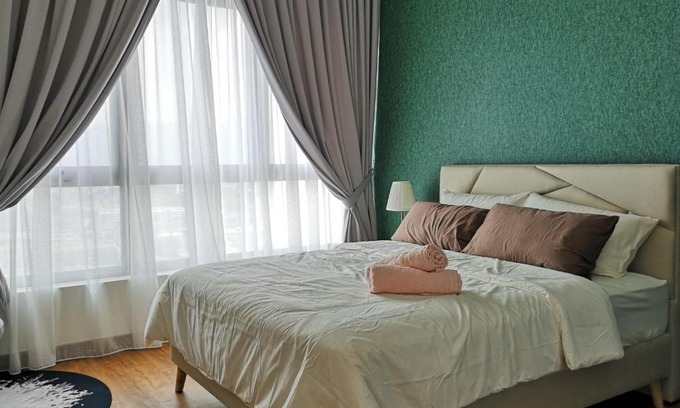 Sungai Buloh Apartment | Dsara SalleDeVie Studio w MRT Link by ADDS