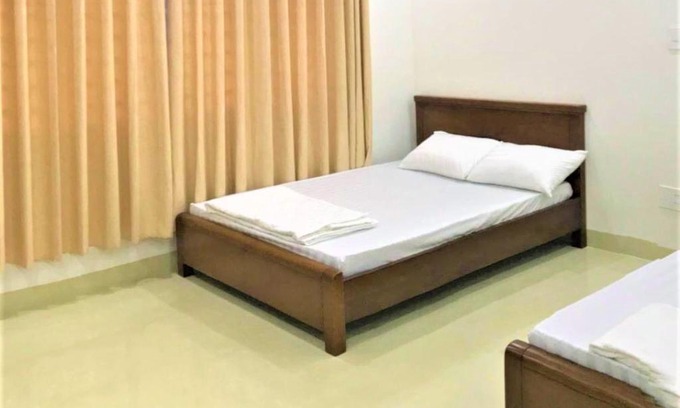 Di An Hotel | Dung Khanh Motel
