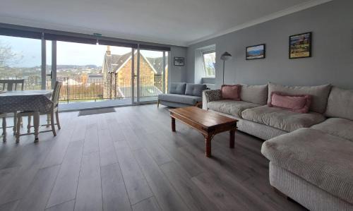 Oban Apartment | Dunuaran