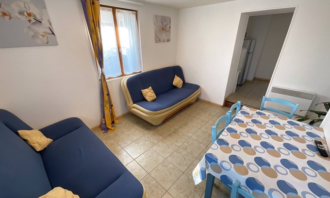 Saint-Martin-en-Campagne Hotel | Duplex-Ensuite with Shower