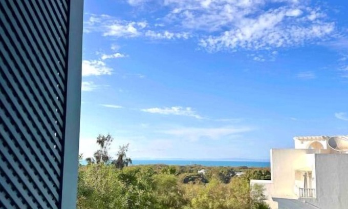 La Marsa Apartment | Duplex Avec Jardin, vue sur mer
